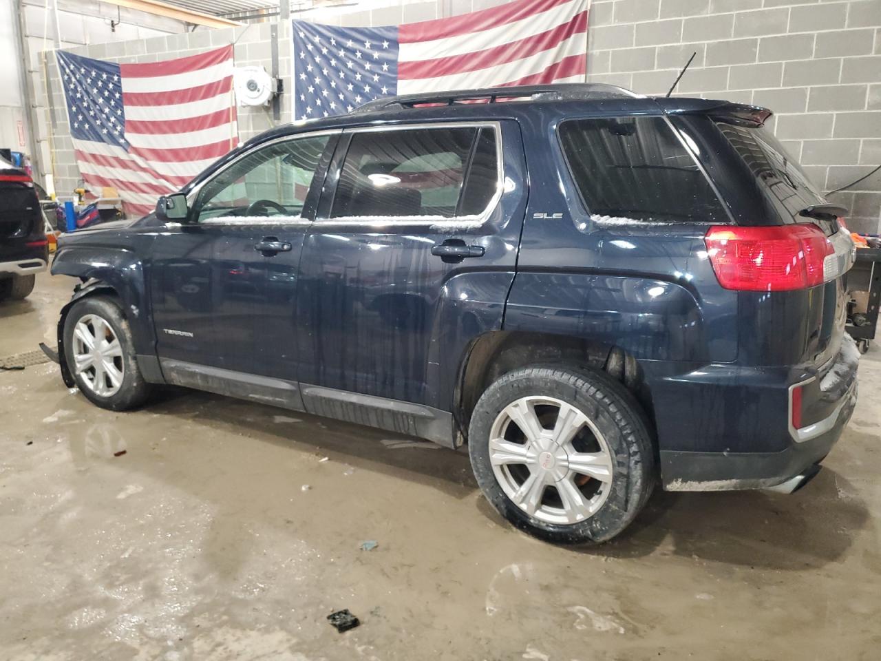 2016 GMC Terrain - Image 2