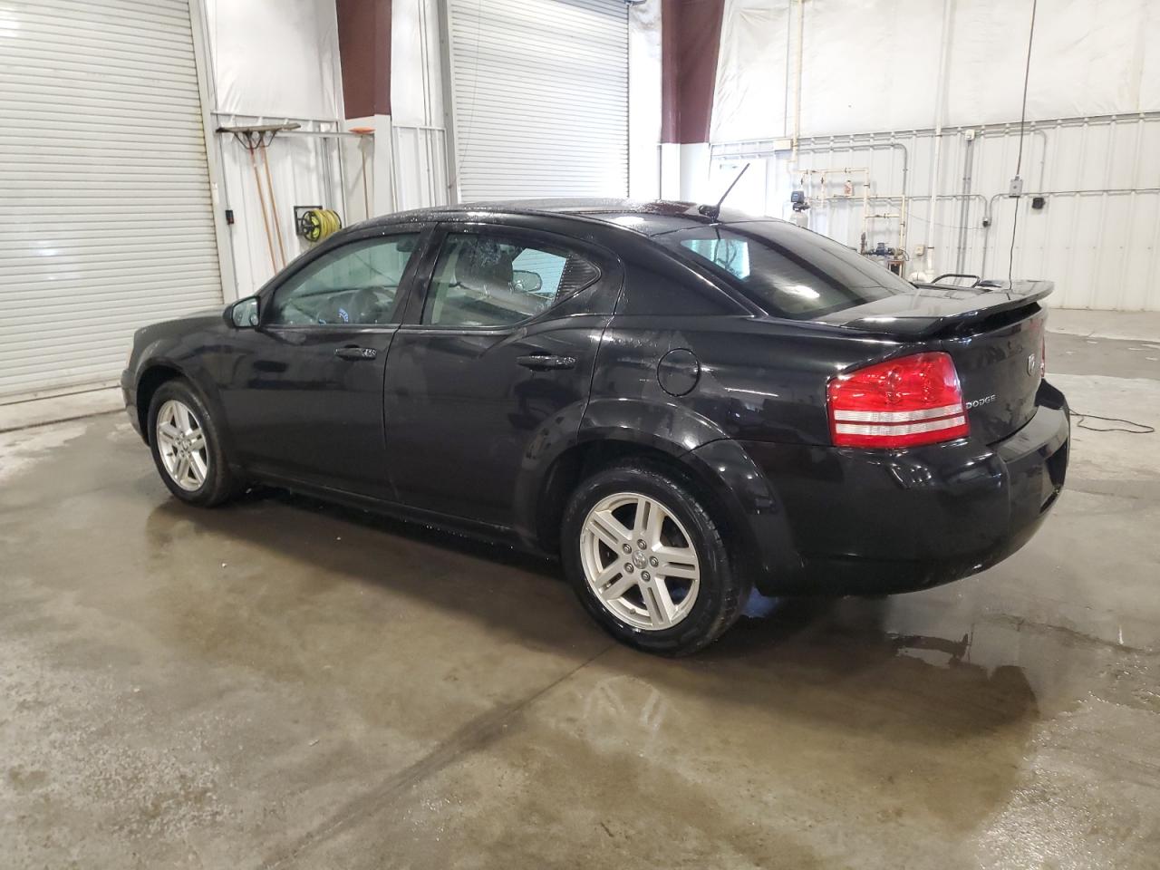 2010 Dodge Avenger - Image 2