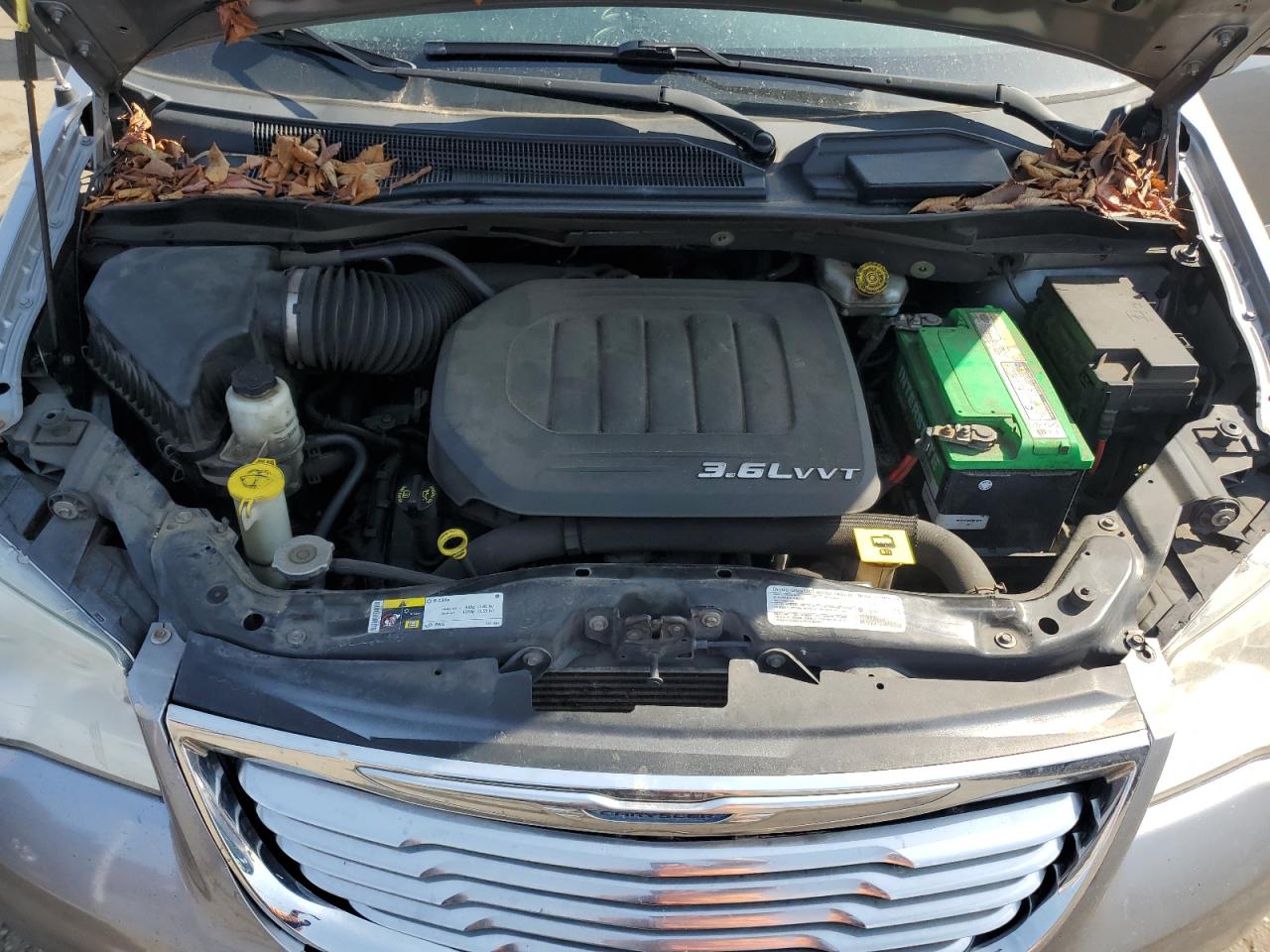 2014 Chrysler Town & Country Touring L VIN: 2C4RC1CG6ER165321 Lot: 48849045