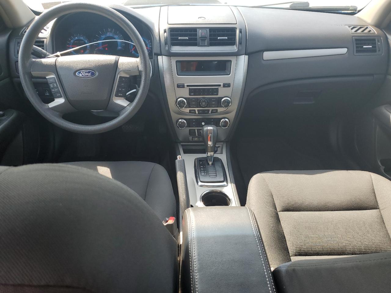 2011 Ford Fusion - Image 8