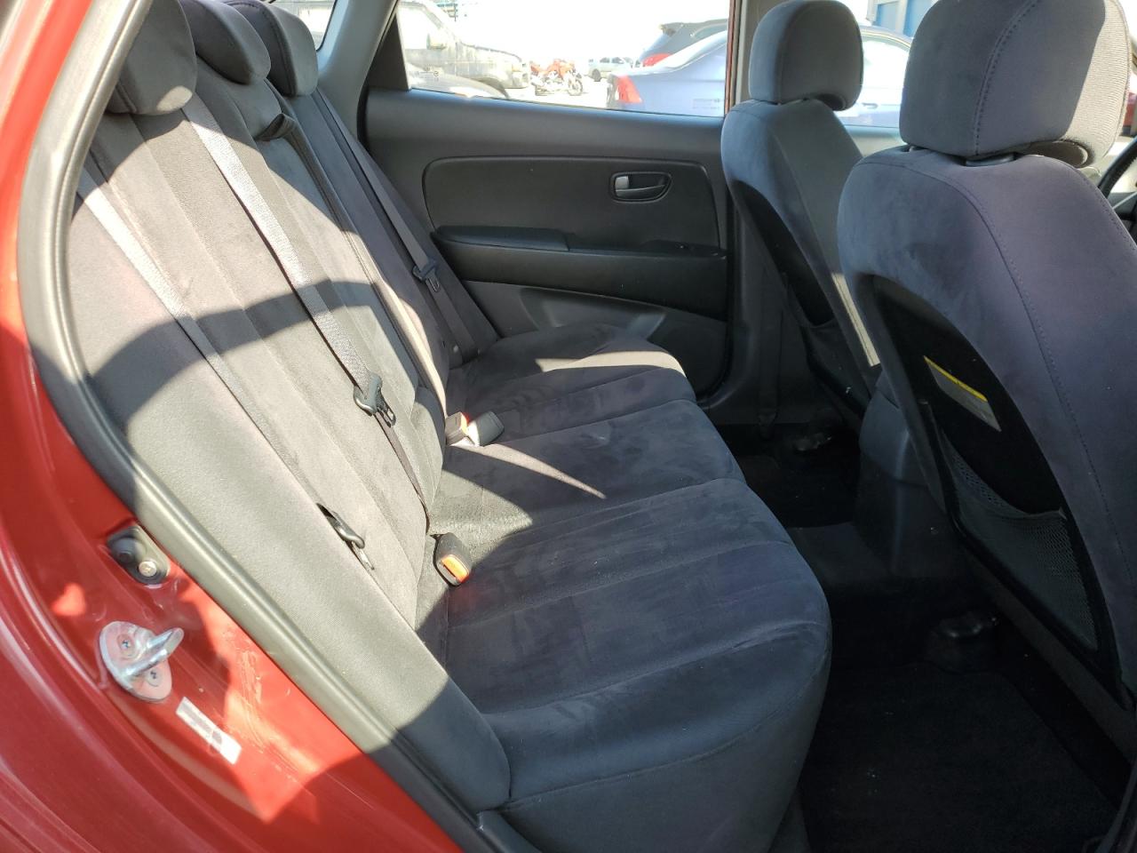 2009 Hyundai Elantra - Image 10