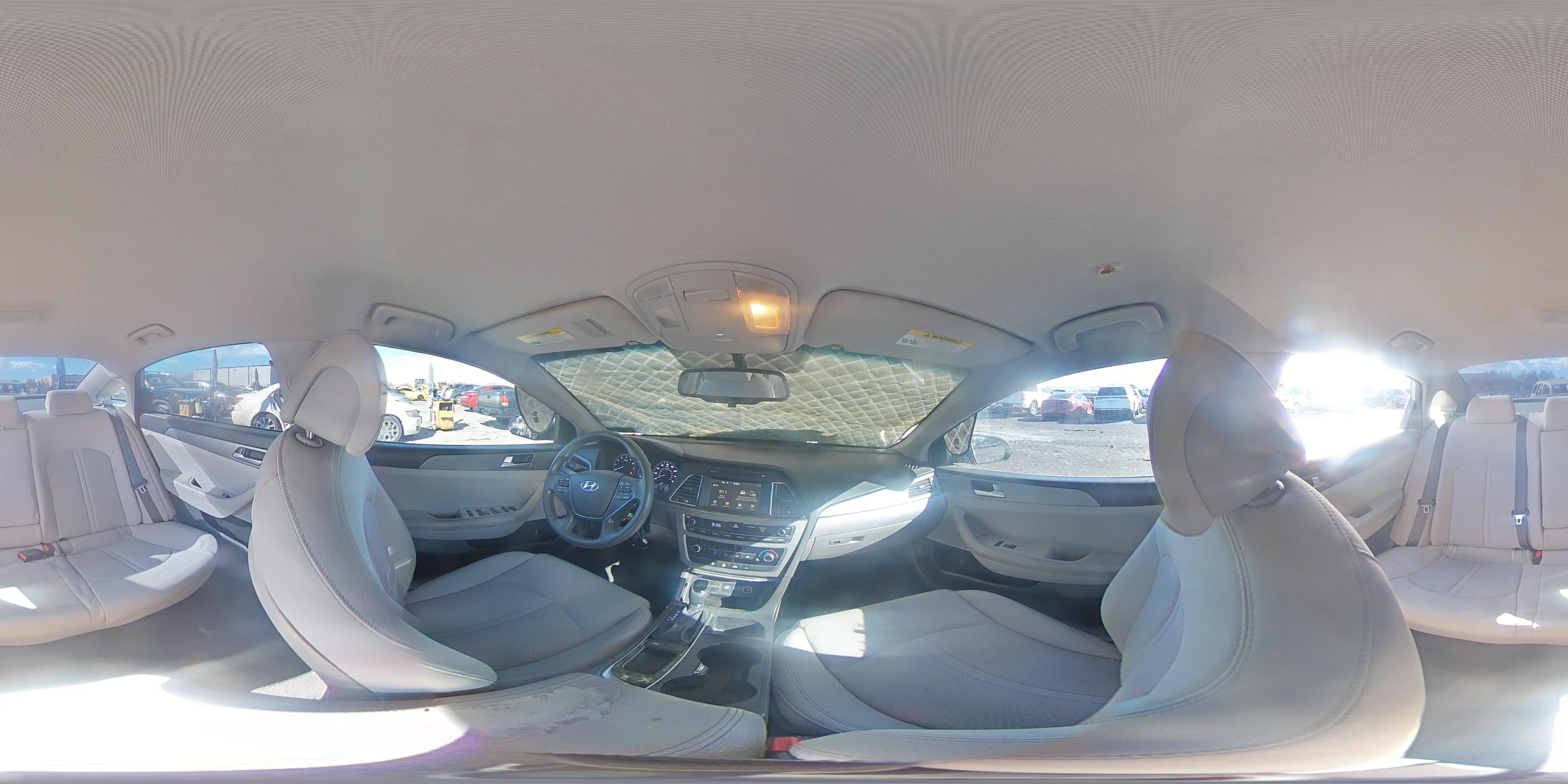 2016 Hyundai Sonata - Image 14