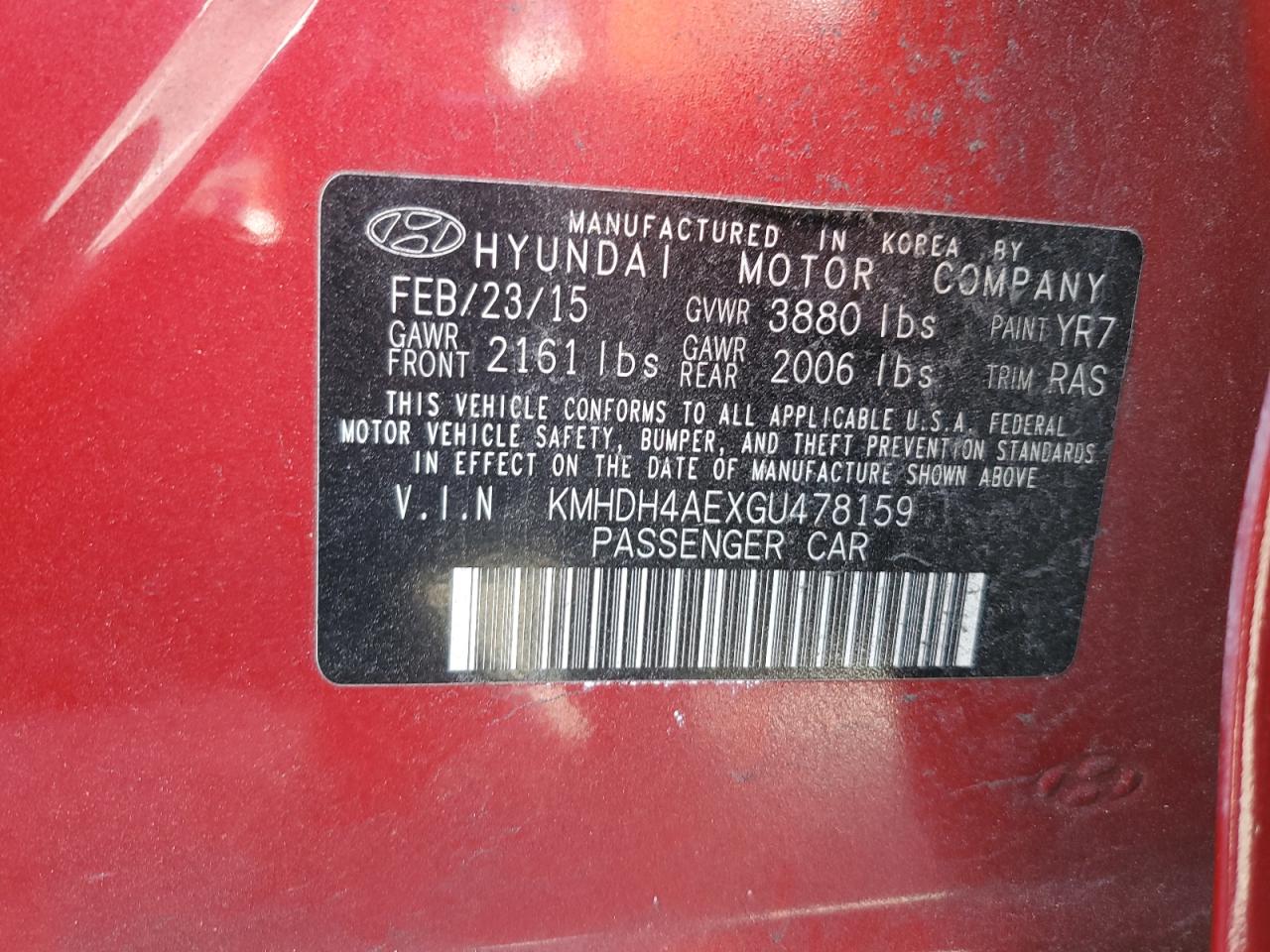 2016 Hyundai Elantra - Image 12