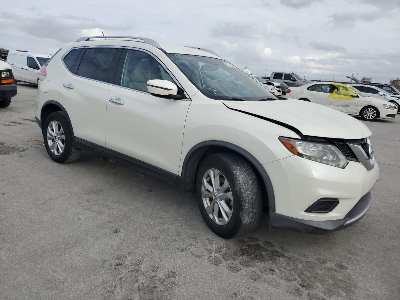 KNMAT2MT4GP718907 NISSAN ROGUE 2016