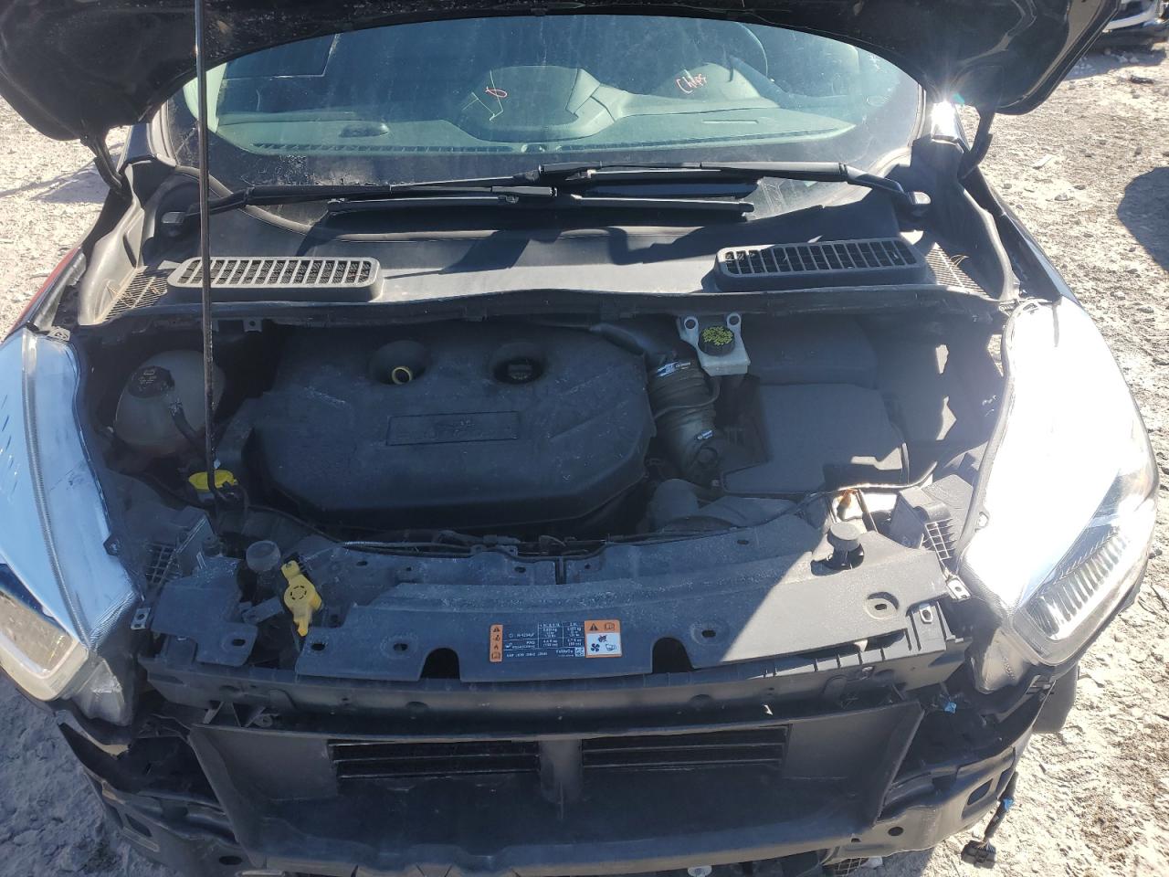 1FMCU9J91KUB21548 FORD ESCAPE 2019