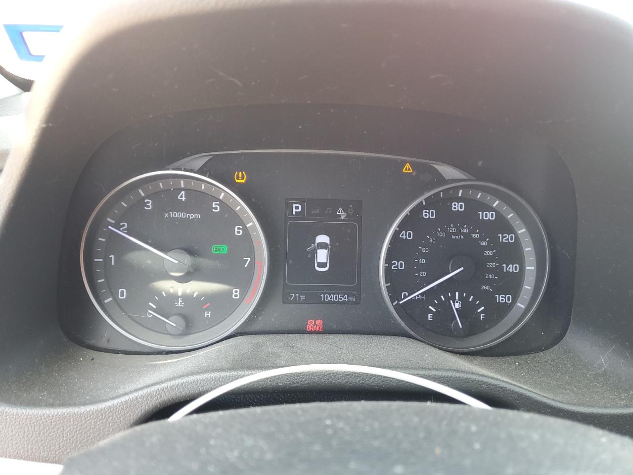 2018 Hyundai Elantra - Image 9