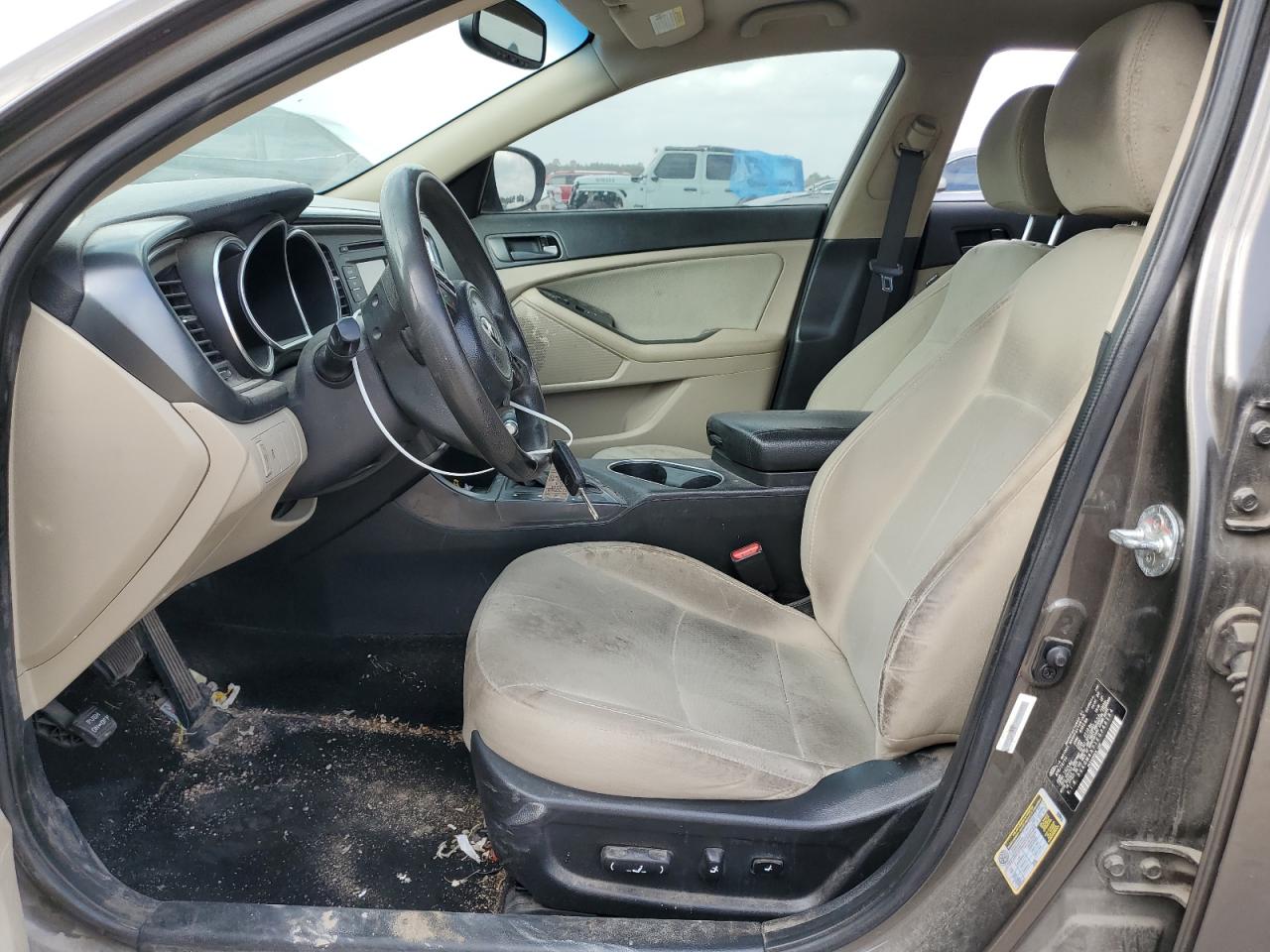 2014 Kia Optima - Image 7