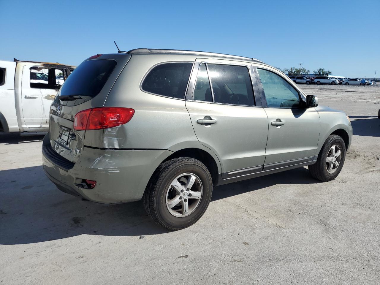 2008 Hyundai Santa Fe - Image 3