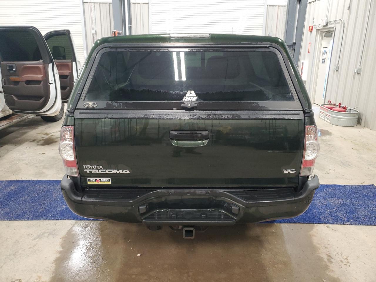 2014 Toyota Tacoma - Image 6