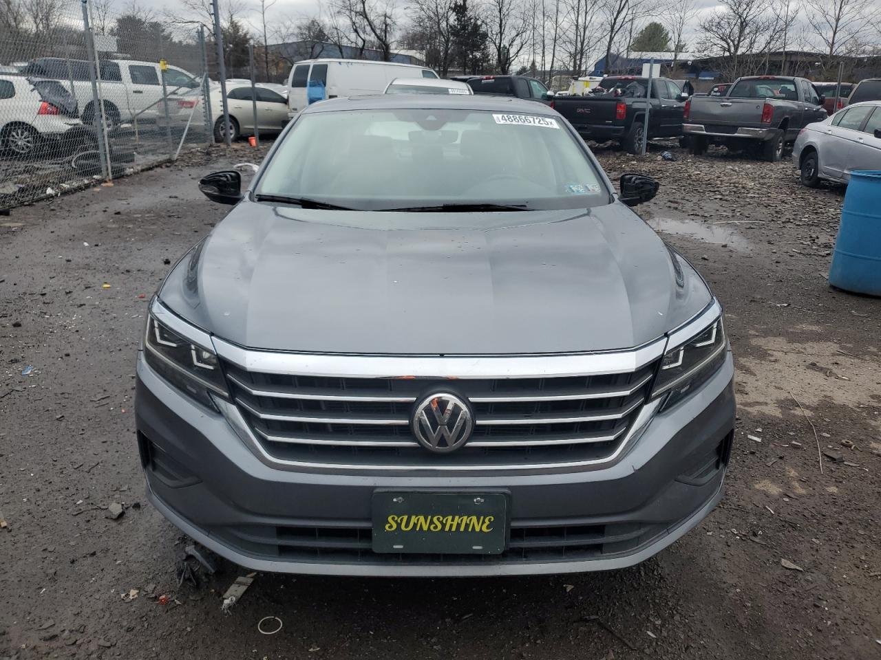 2020 Volkswagen Passat - Image 5