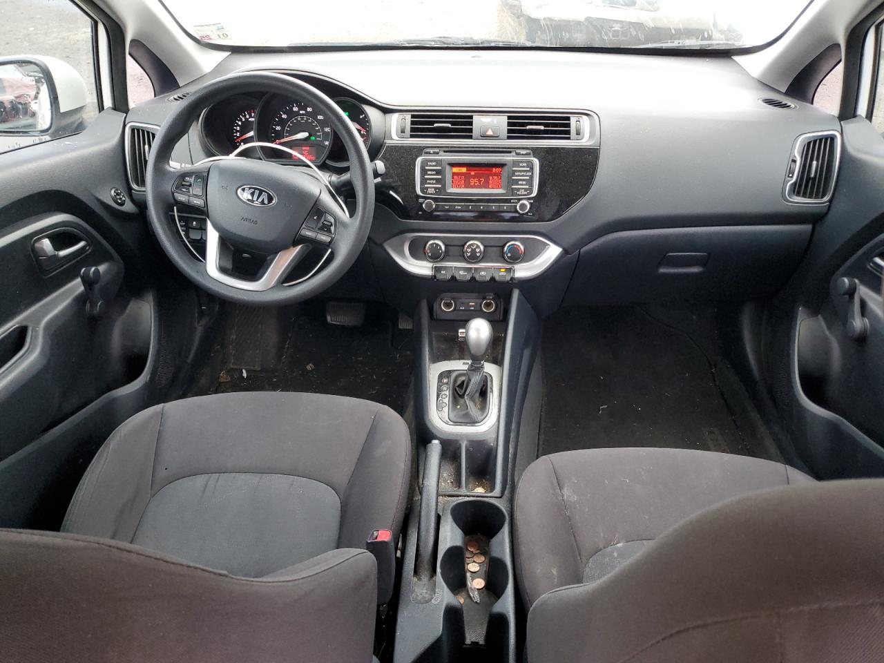 2016 Kia Rio - Image 8