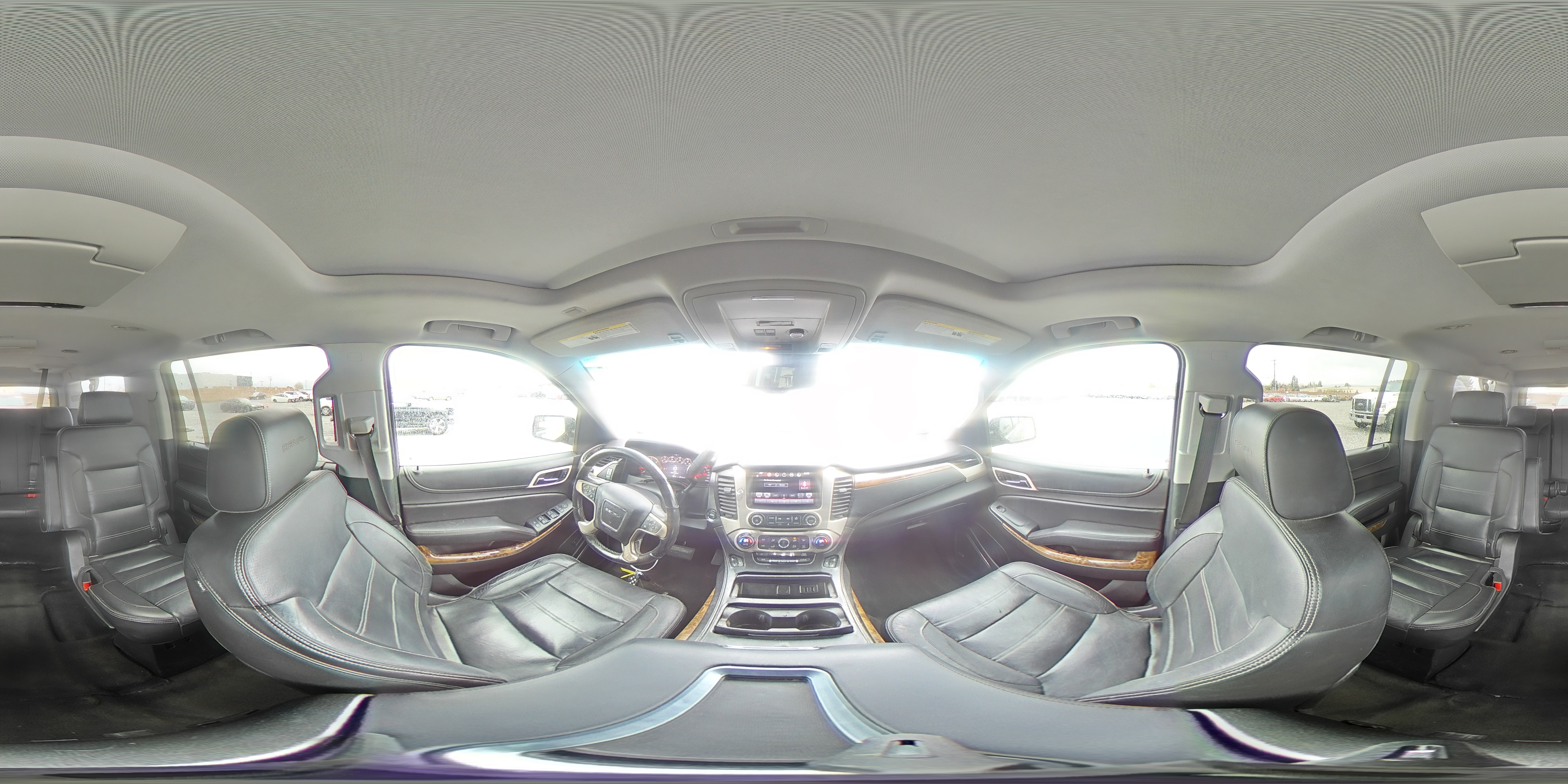 2016 GMC Yukon - Image 14