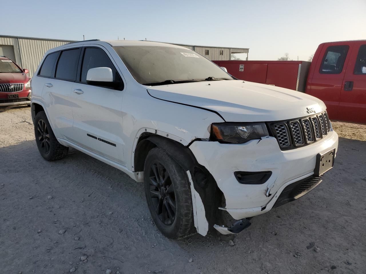 2017 Jeep Grand Cherokee - Image 4