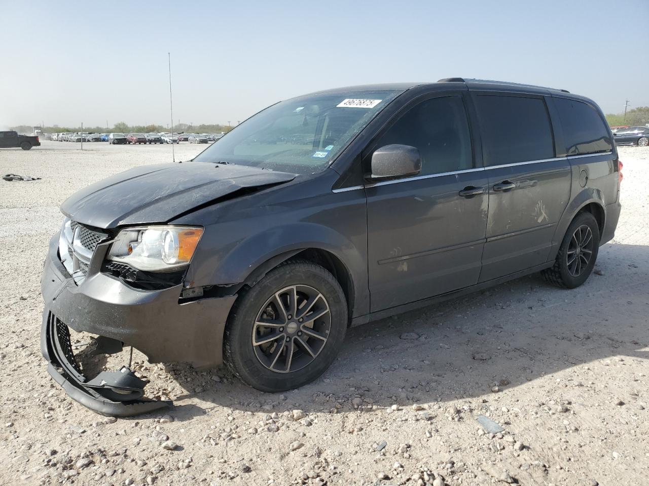 2017 Dodge Grand Caravan Sxt for Sale in San Antonio, TX - Front End