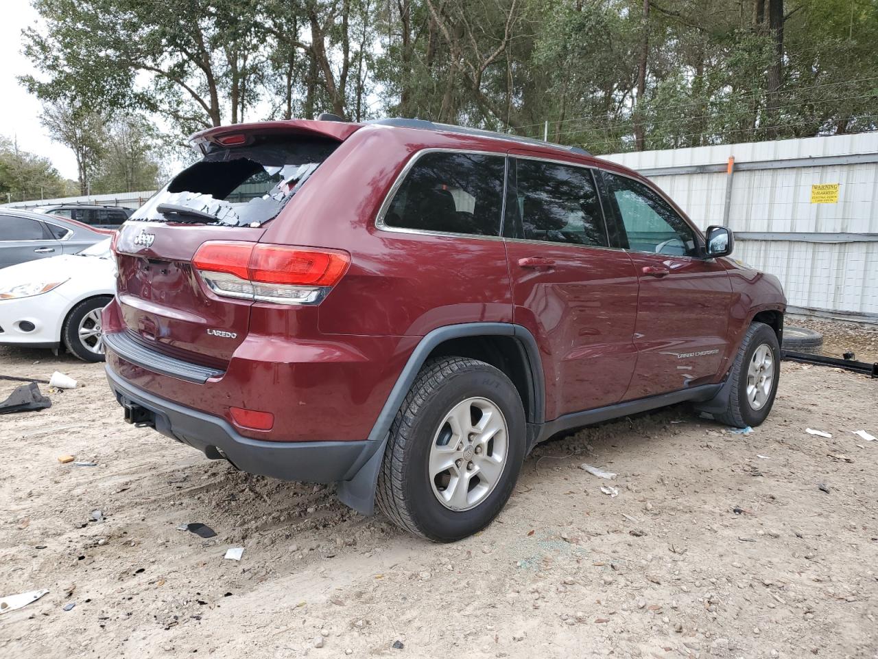 2016 Jeep Grand Cherokee - Image 3