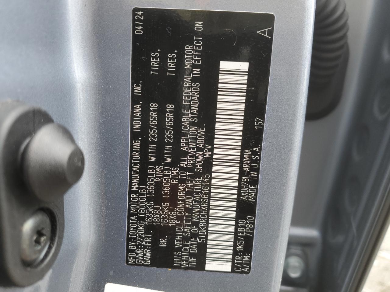 2024 Toyota Highlander - Image 14