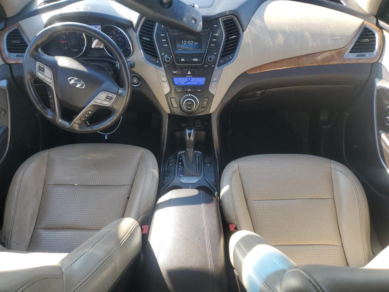 2013 Hyundai Santa Fe - Image 8