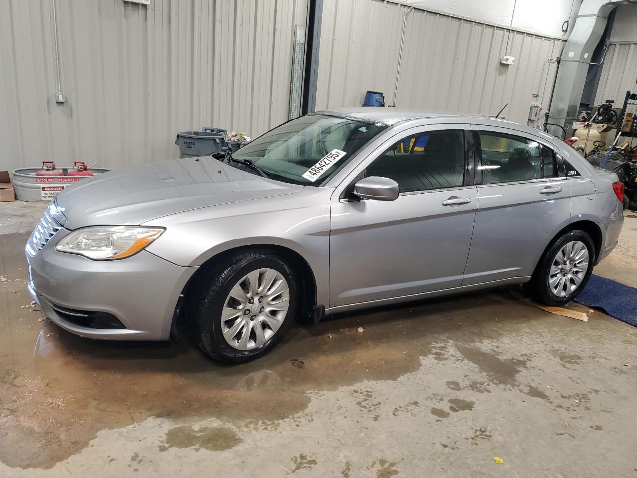 2013 Chrysler 200 Lx იყიდება Casper-ში, WY - Front End