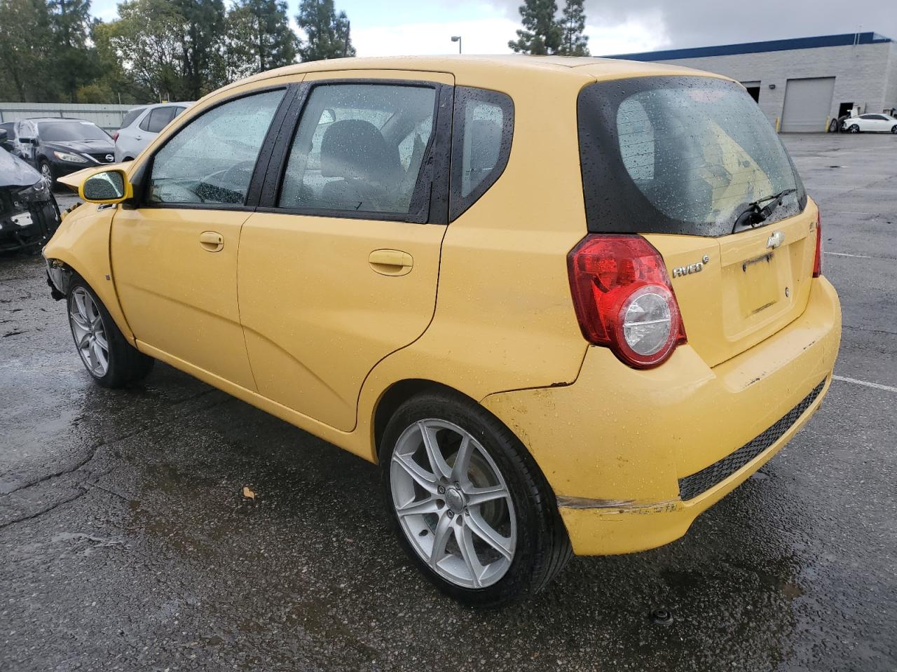2009 Chevrolet Aveo - Image 2