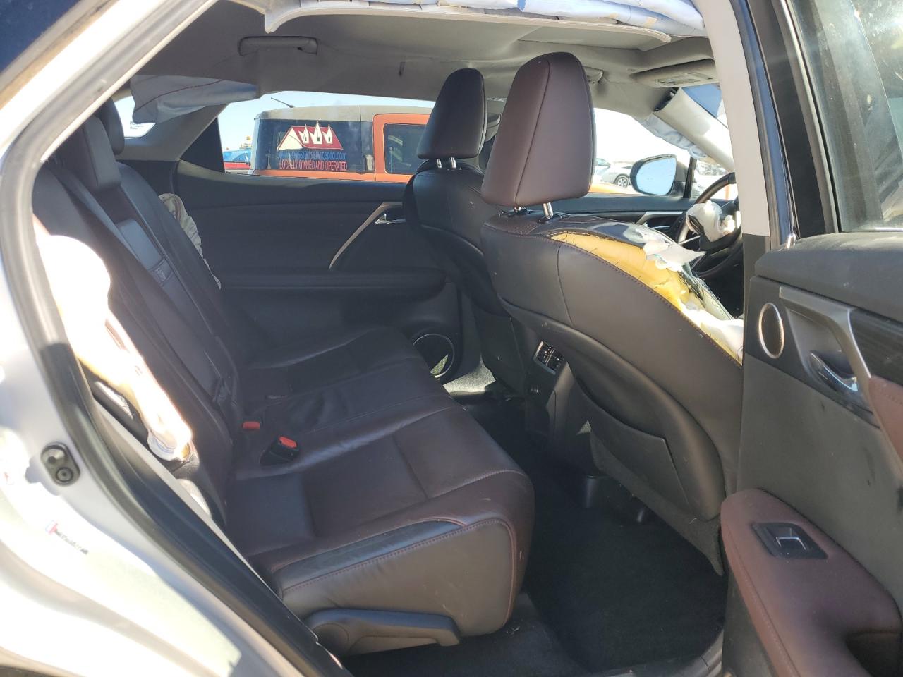 2017 Lexus RX - Image 11