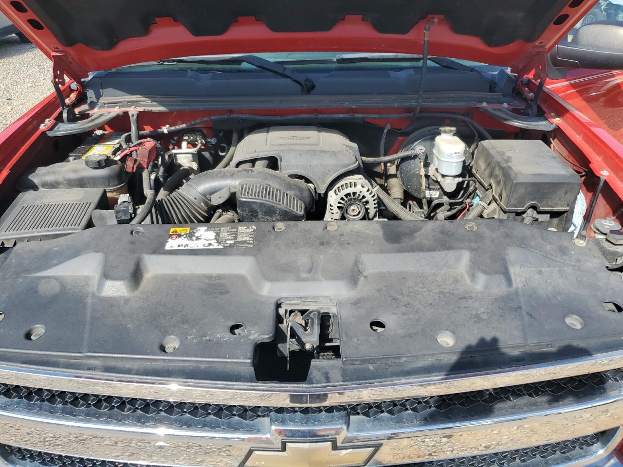 2011 Chevrolet Silverado - Image 11