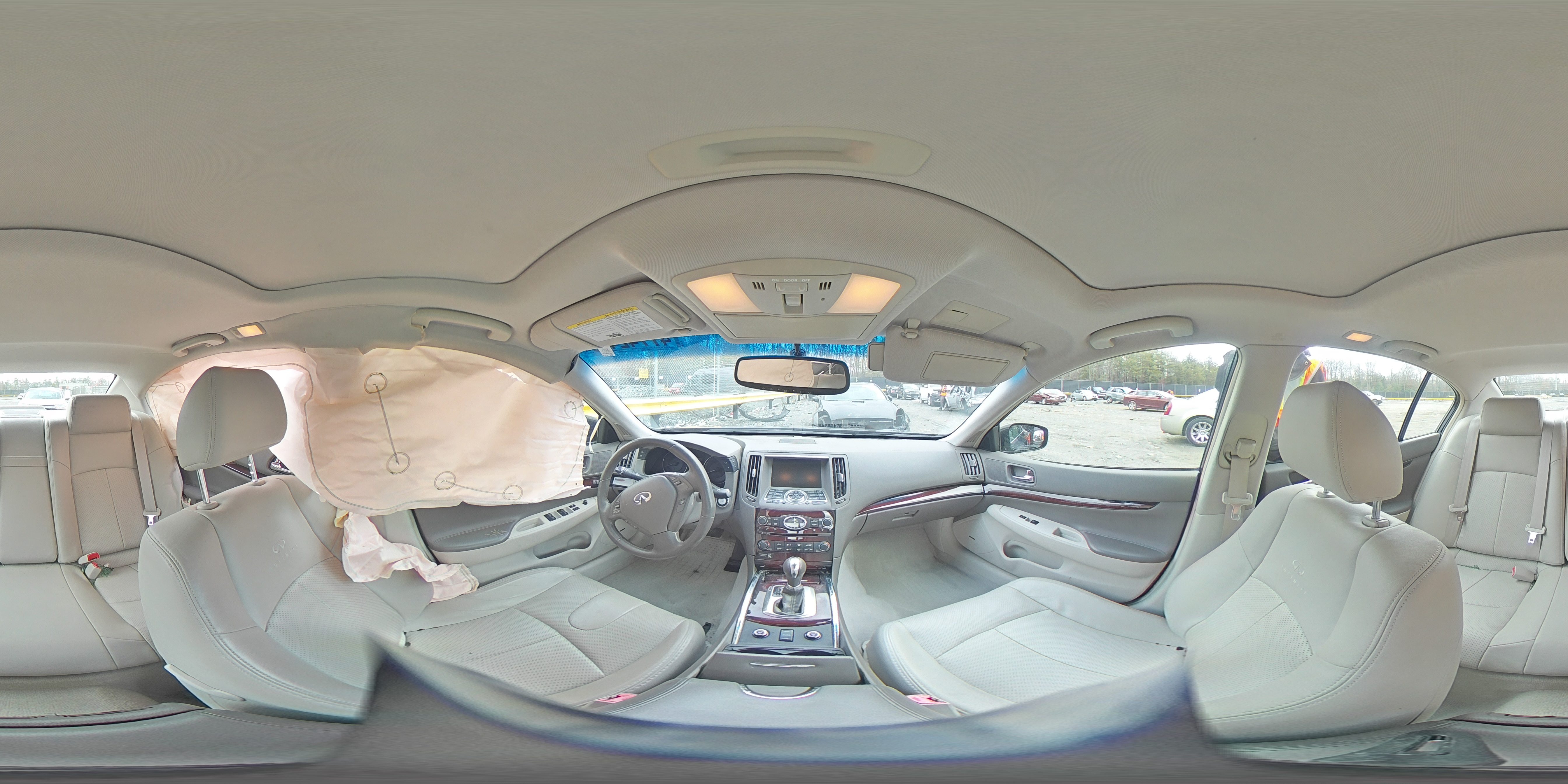 2012 Infiniti G - Image 13