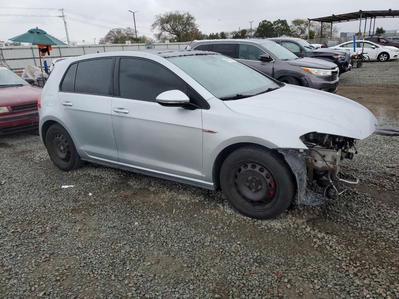 2015 Volkswagen GTI - Image 4