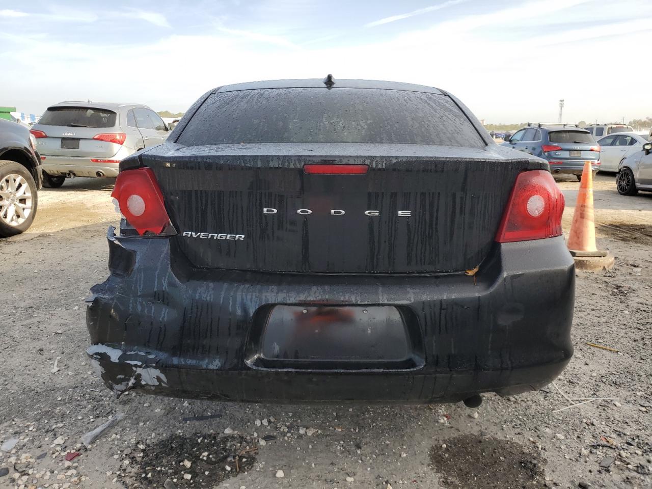 2014 Dodge Avenger - Image 6