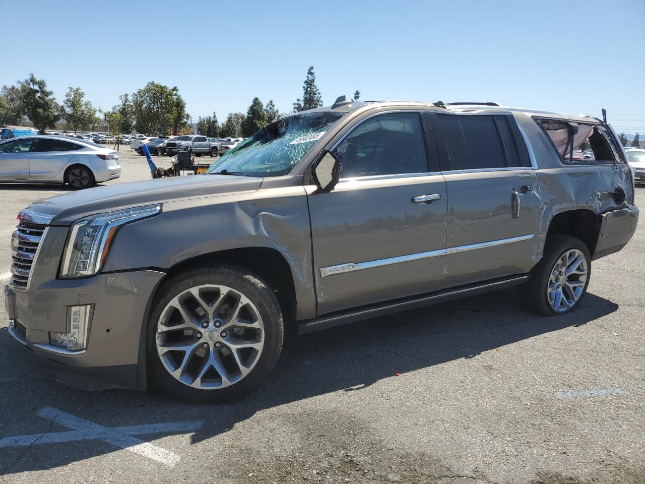 2017 Cadillac Escalade Esv Platinum for Sale in Rancho Cucamonga, CA - Rollover