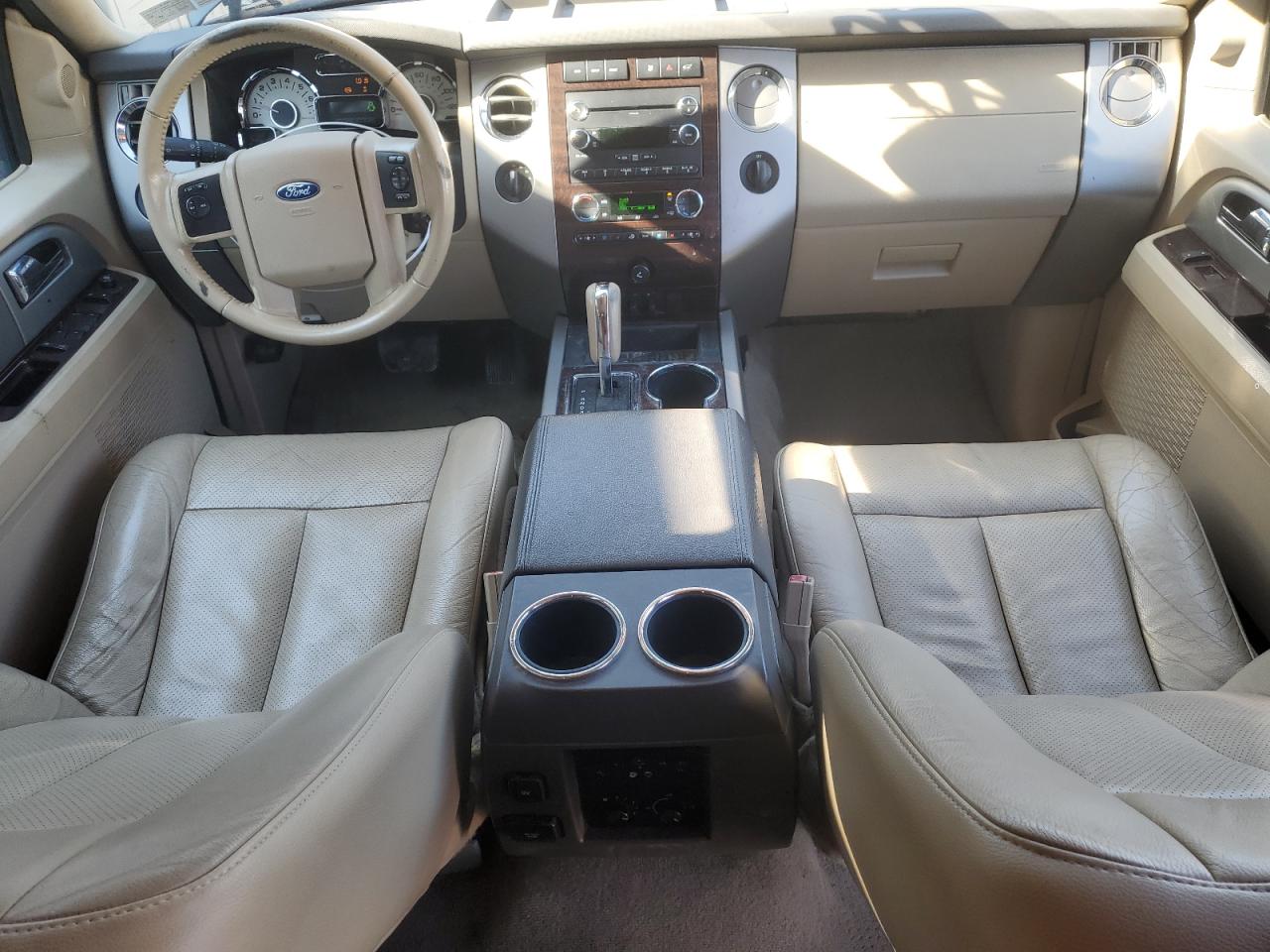 2014 Ford Expedition - Image 8