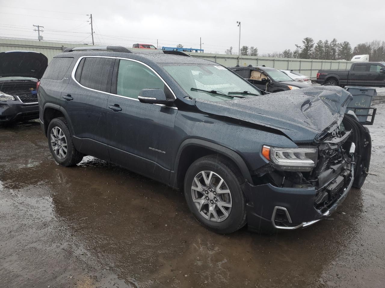 2020 GMC Acadia - Image 4