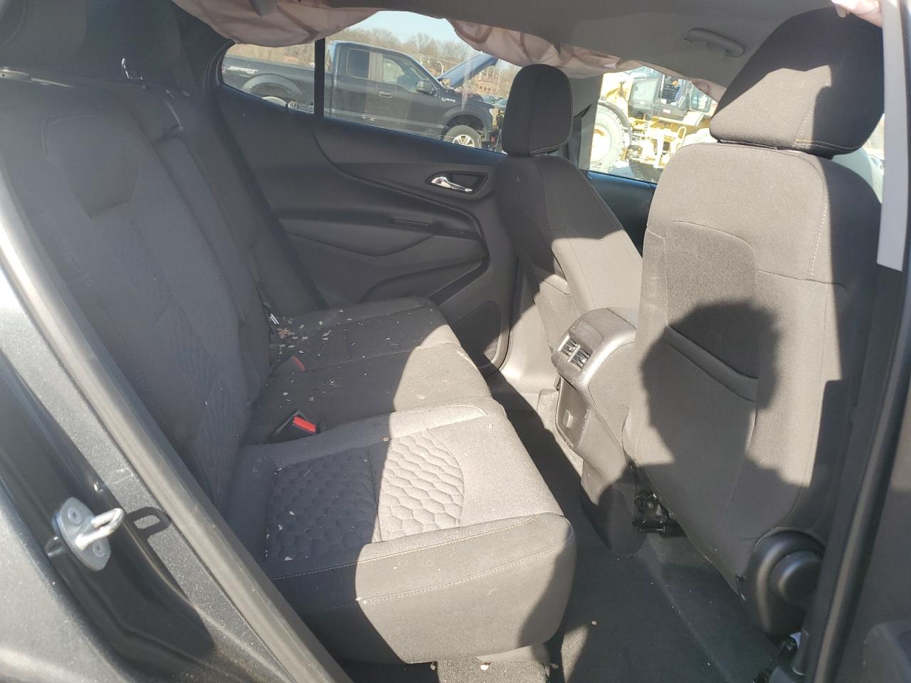 3GNAXSEV0JL262130 CHEVROLET EQUINOX 2018