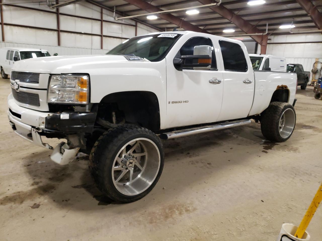 2007 Chevrolet Silverado K2500 Heavy Duty იყიდება Lansing-ში, MI - All Over