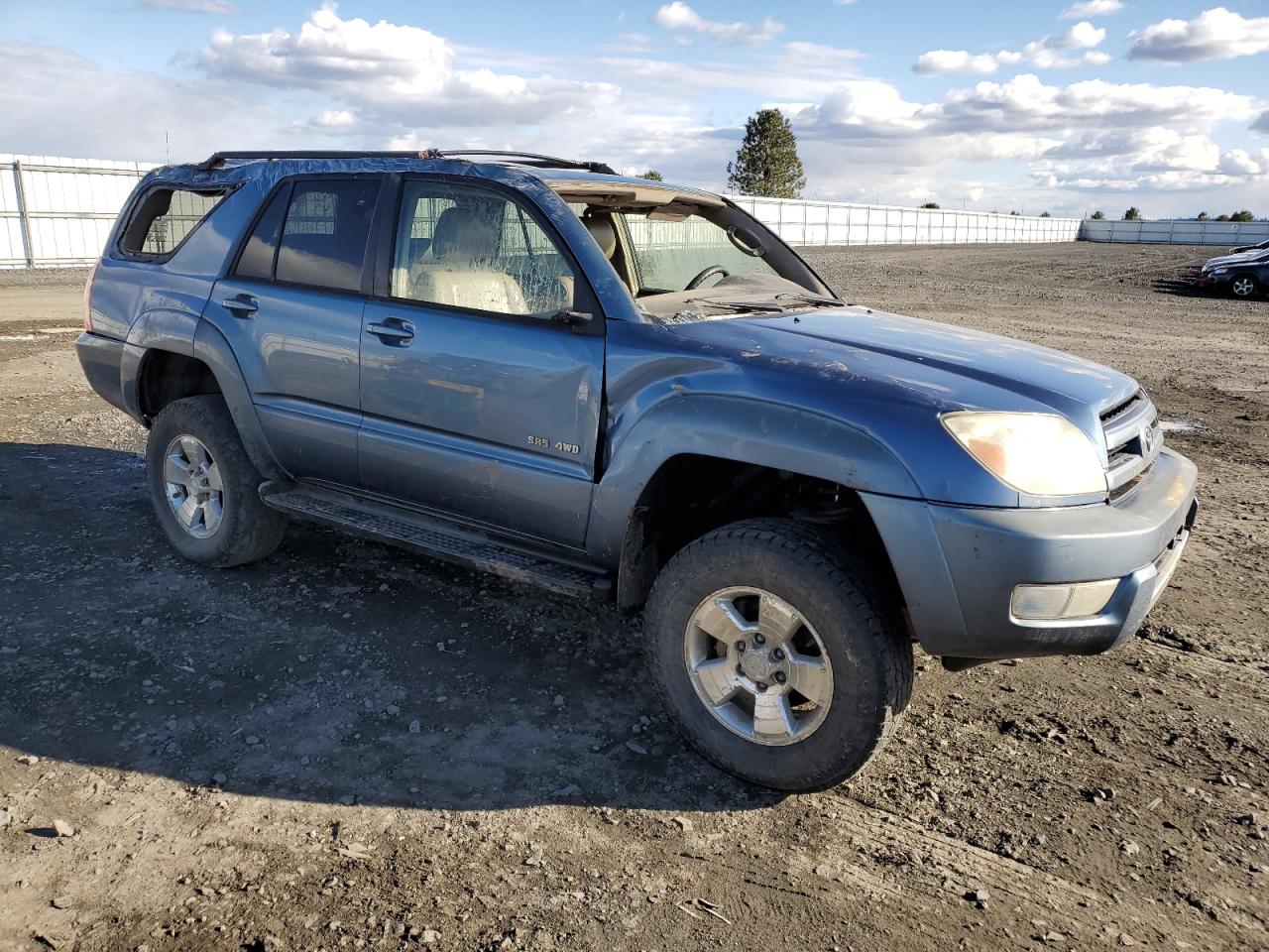 2004 Toyota 4Runner - Image 4
