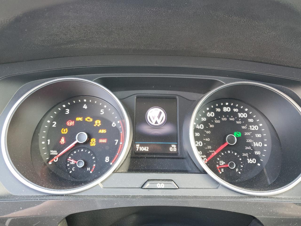 2019 Volkswagen Tiguan - Image 9