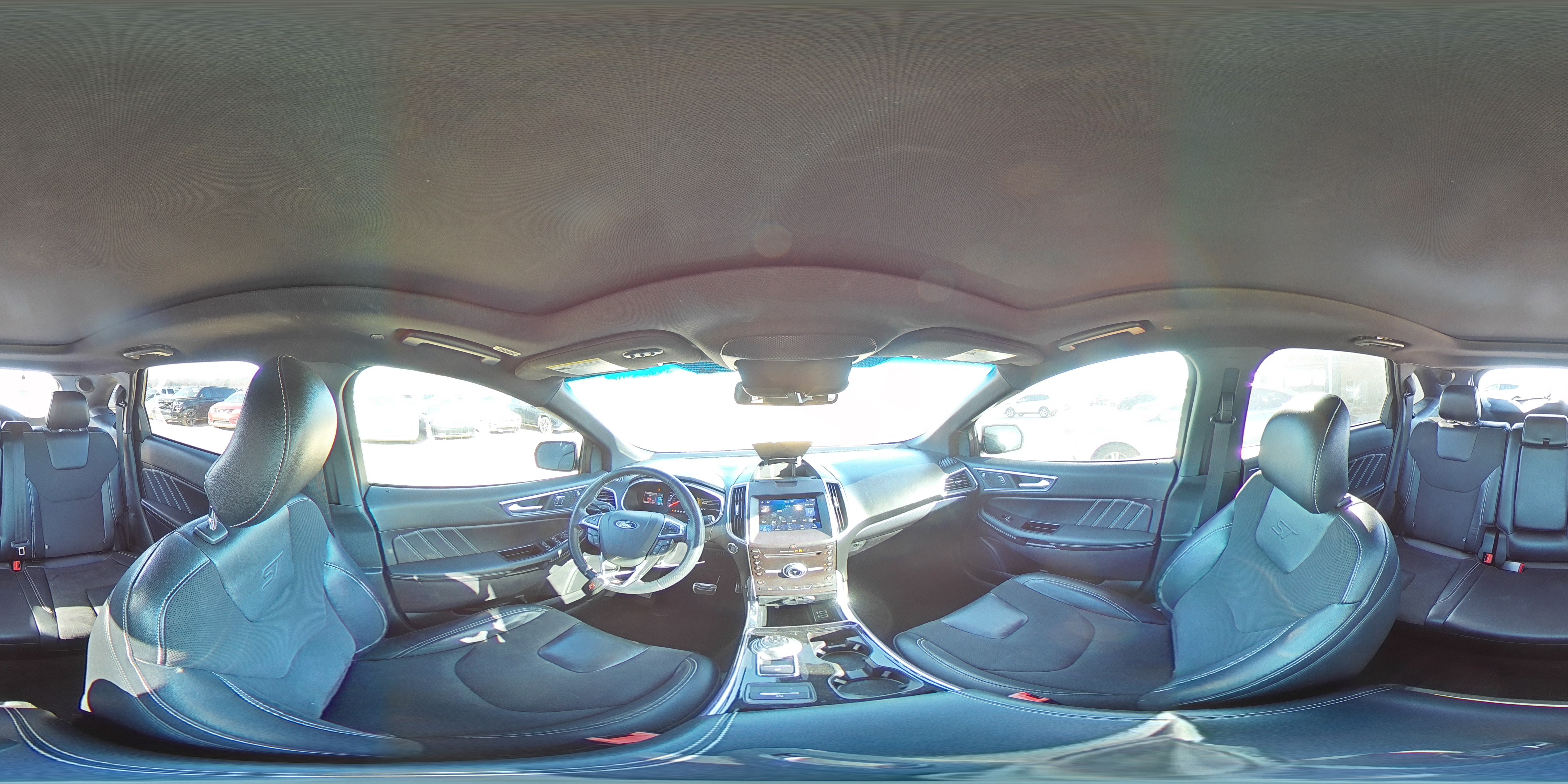 2019 Ford Edge - Image 13