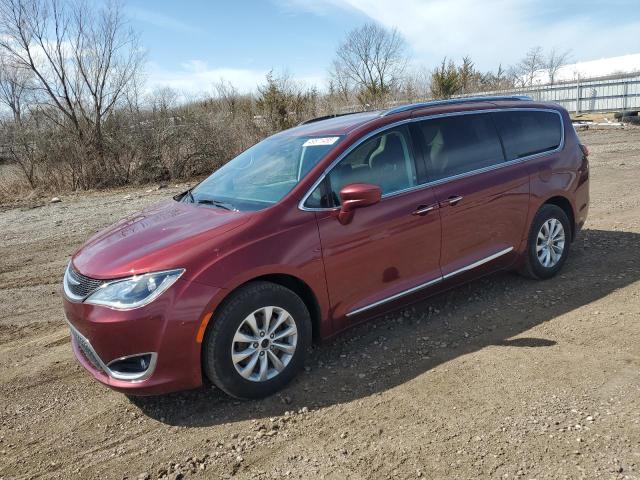  CHRYSLER PACIFICA 2018 Red