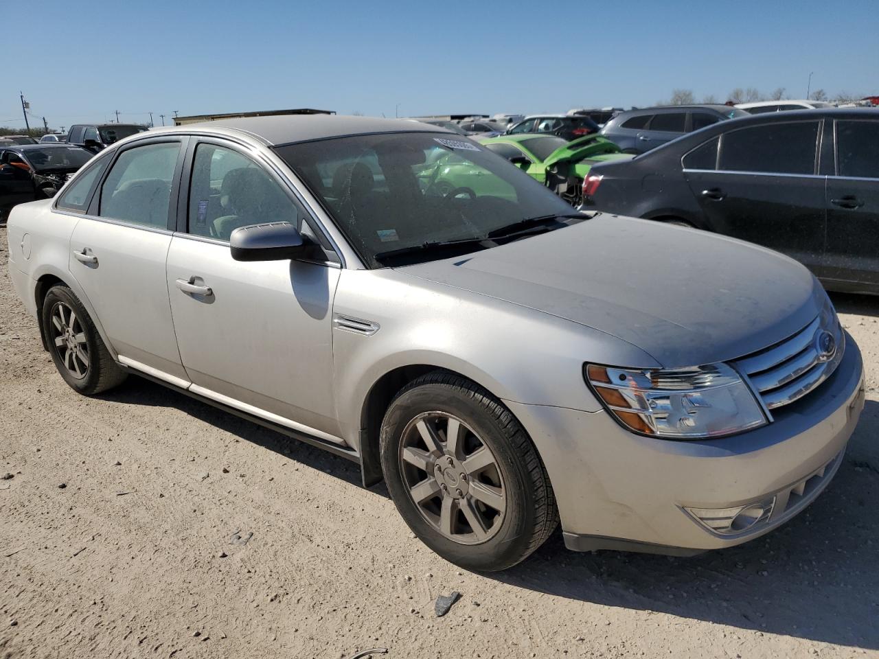 2008 Ford Taurus - Image 4