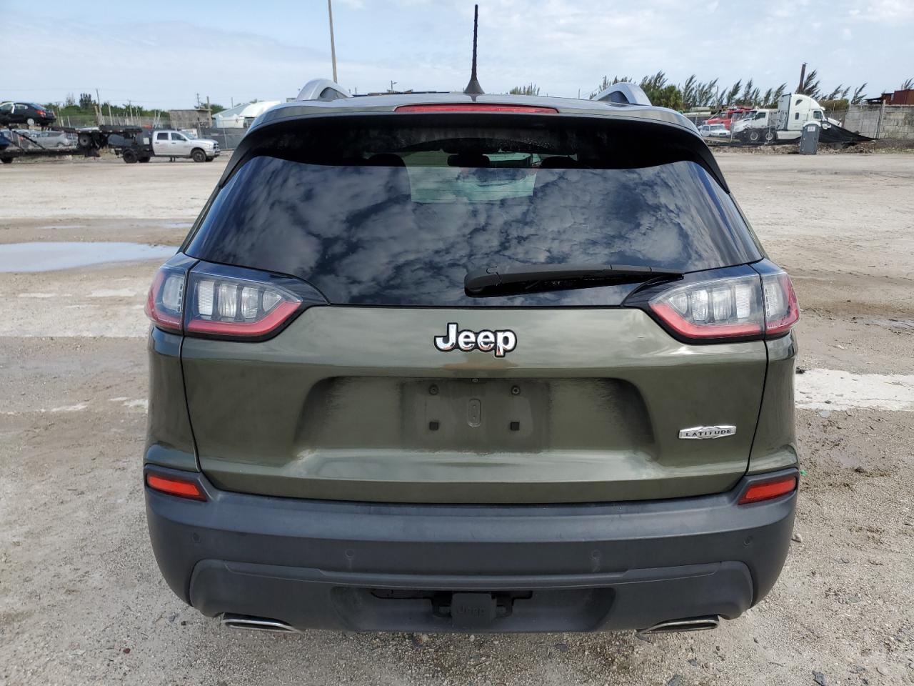 2019 Jeep Grand Cherokee - Image 6