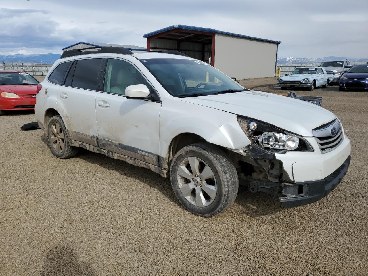 2011 Subaru Outback - Image 4