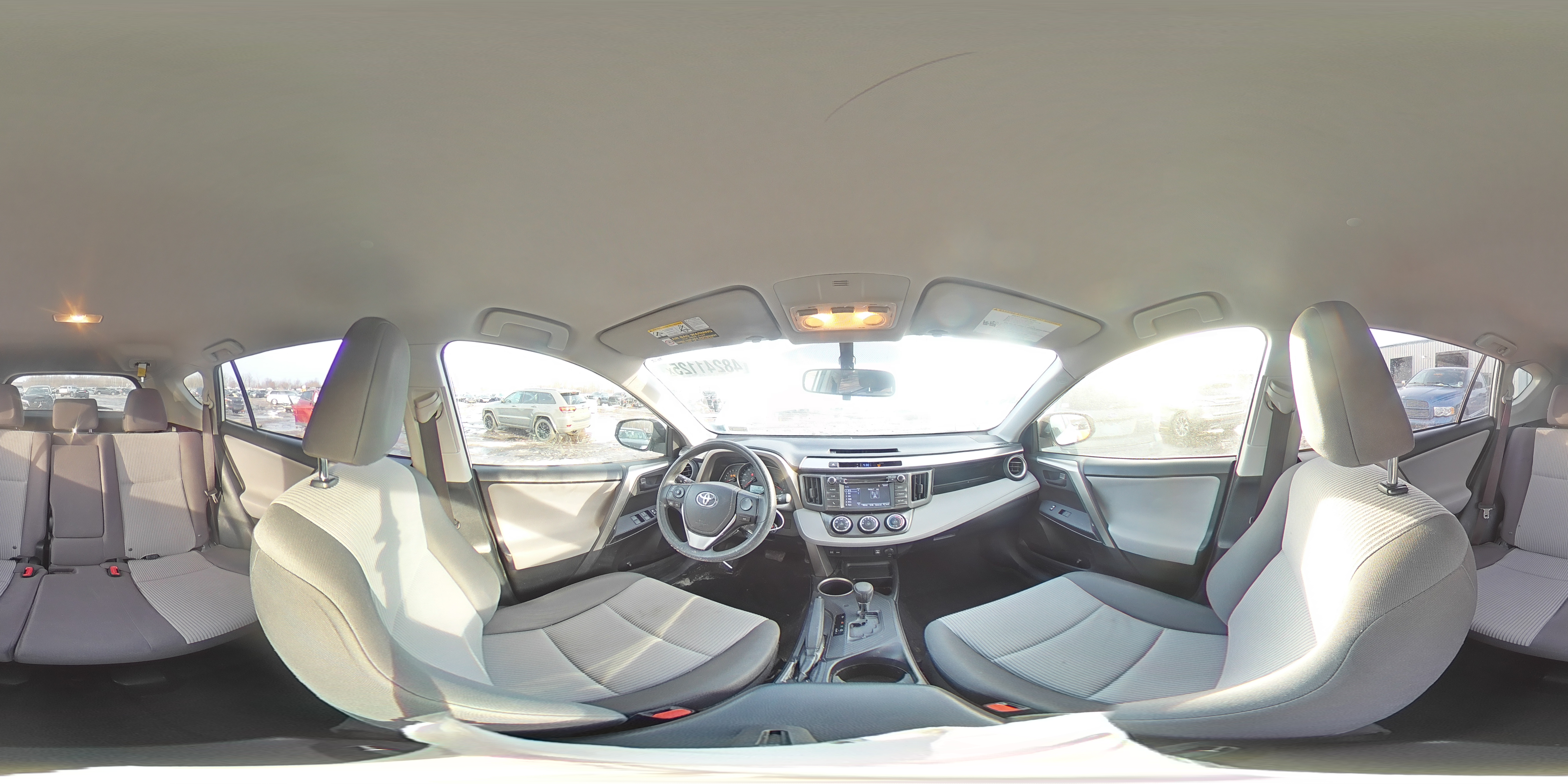 2015 Toyota RAV 4 - Image 15