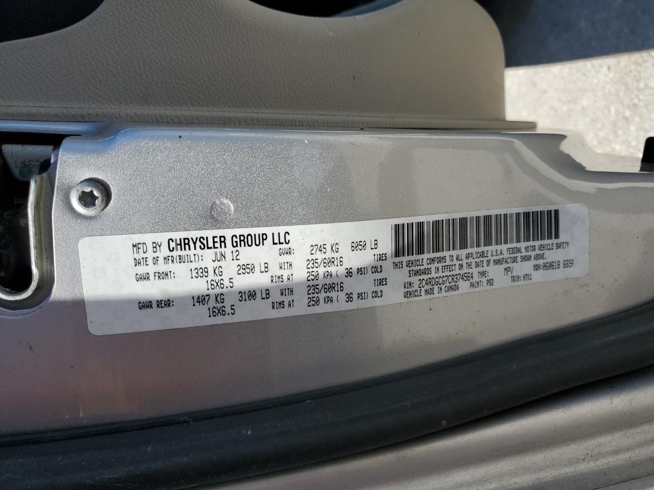 2012 Dodge Caravan - Image 14