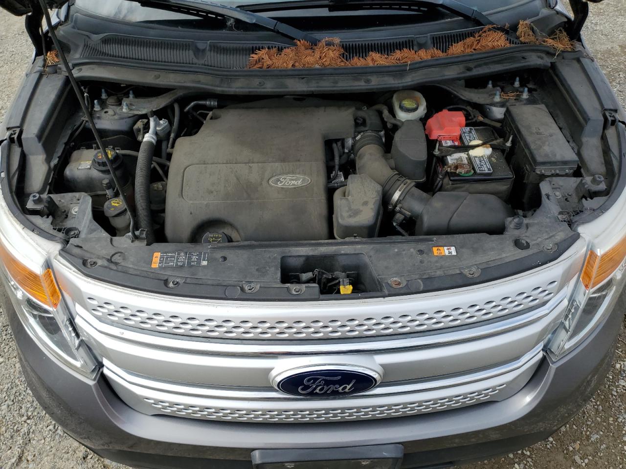 2013 Ford Explorer - Image 12