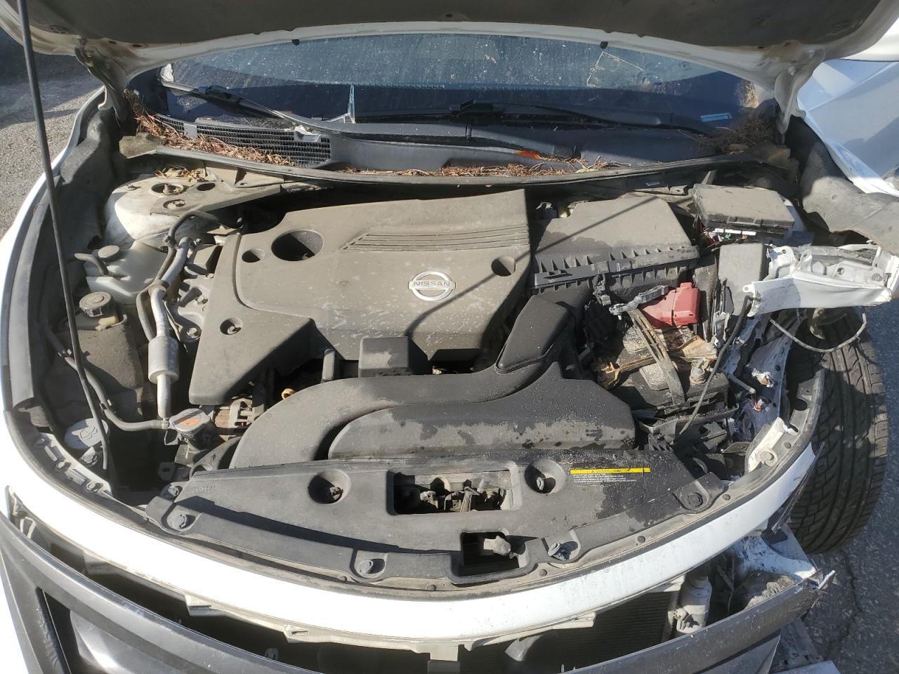 2015 Nissan Altima 2.5 VIN: 1N4AL3AP3FN392921 Lot: 47832595