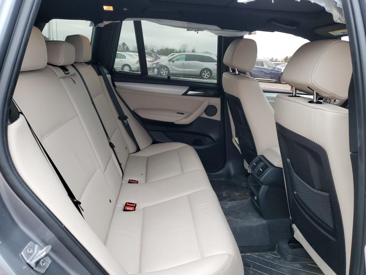 2016 BMW X3 - Image 11