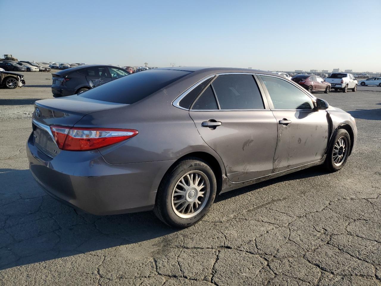 2015 Toyota Camry - Image 3