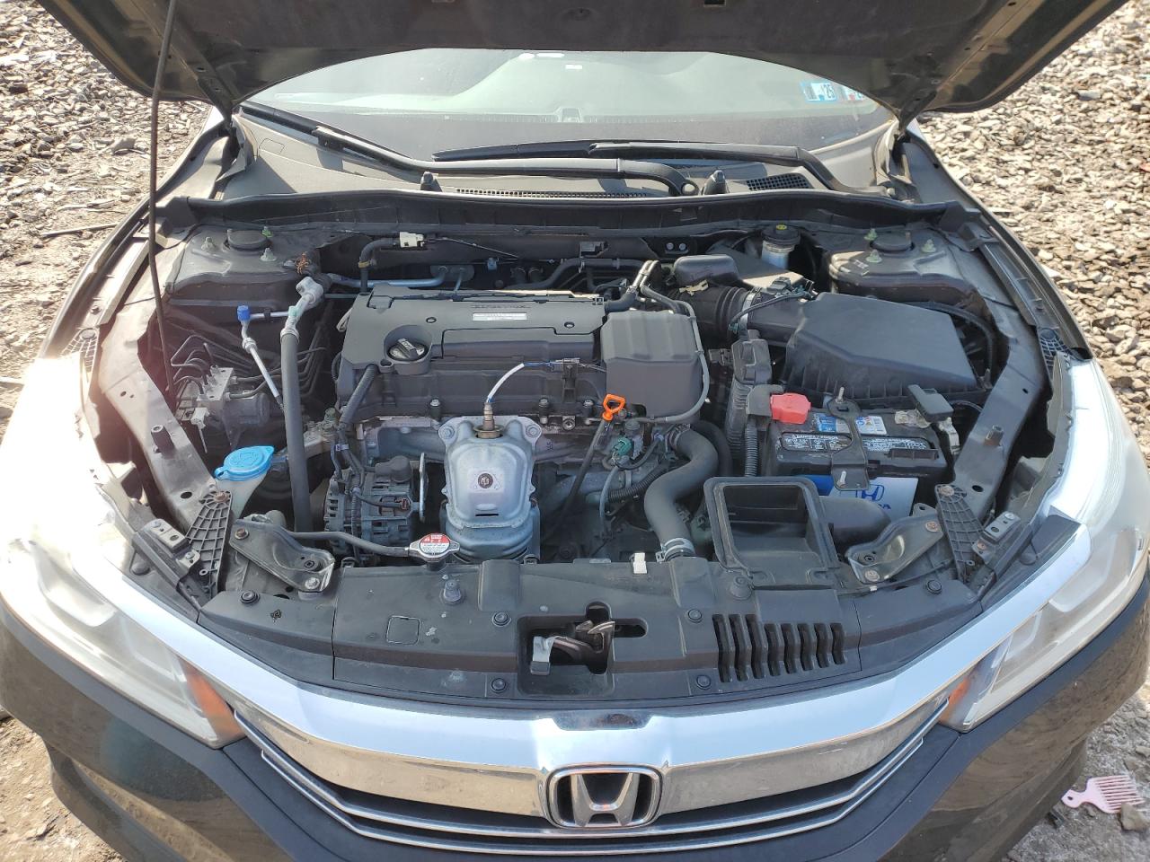 1HGCR2F35HA225392 HONDA ACCORD 2017