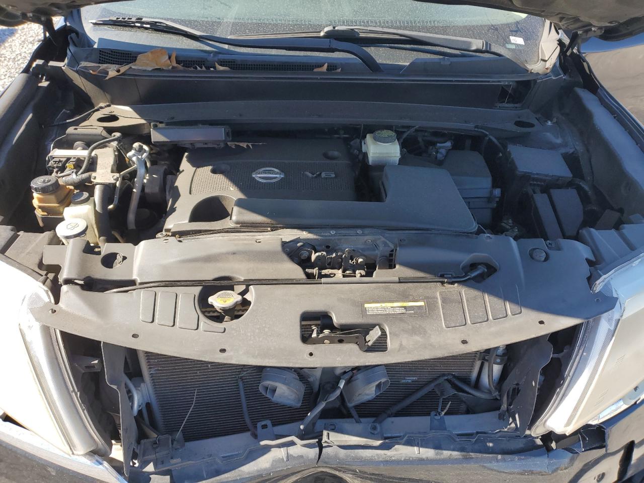 2014 Nissan Pathfinder - Image 14