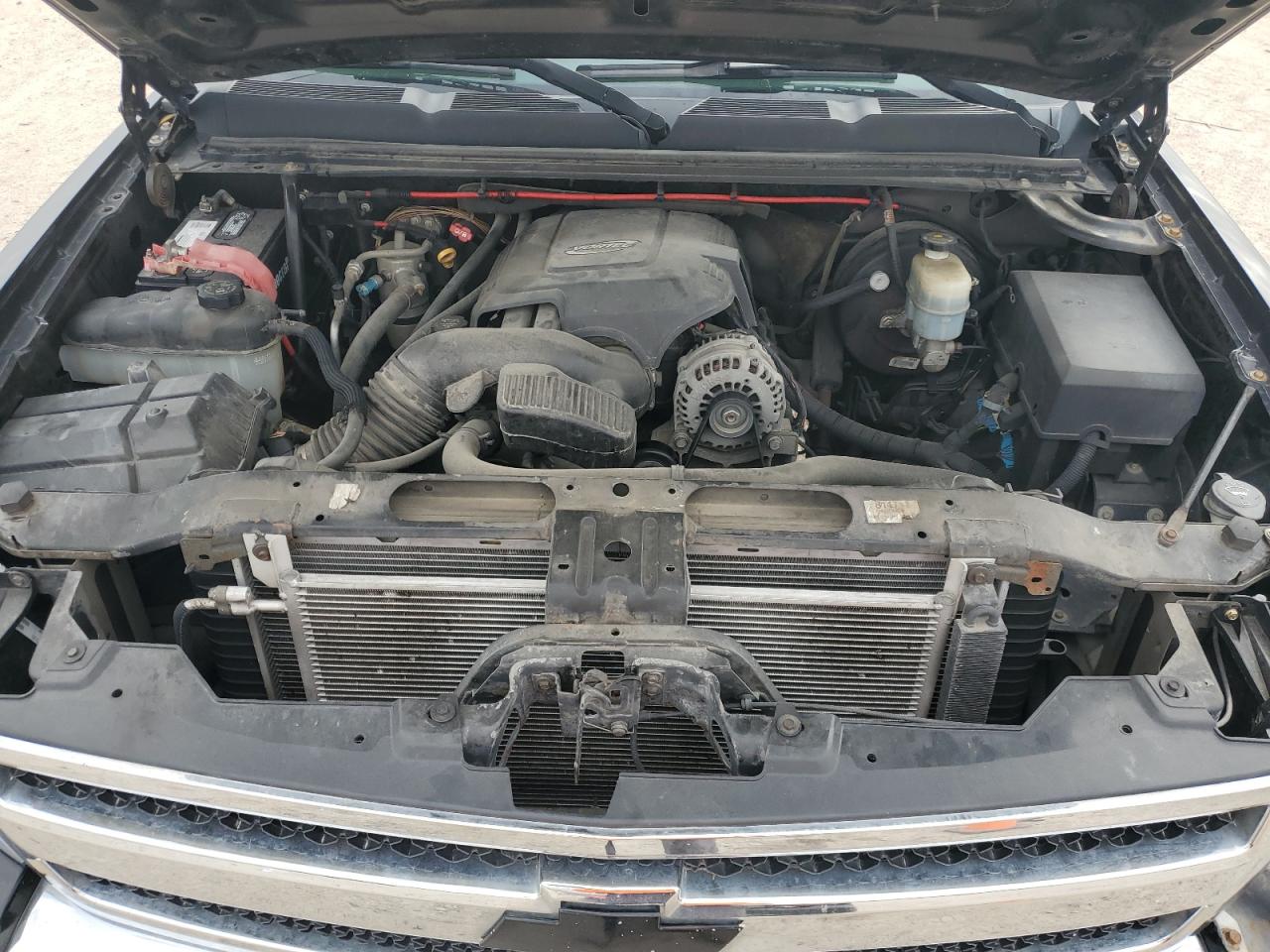 2007 Chevrolet Silverado - Image 11