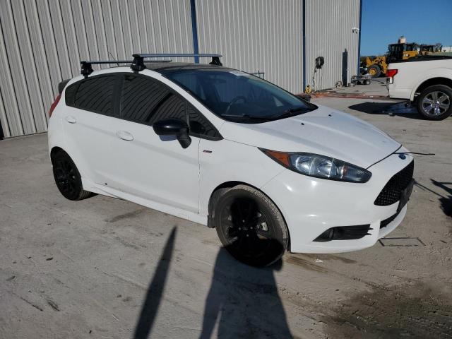  FORD FIESTA 2019 Biały